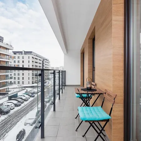 Tauron Arena Premium With Underground & Outdoor Parking By Renters Prestige Appartamento