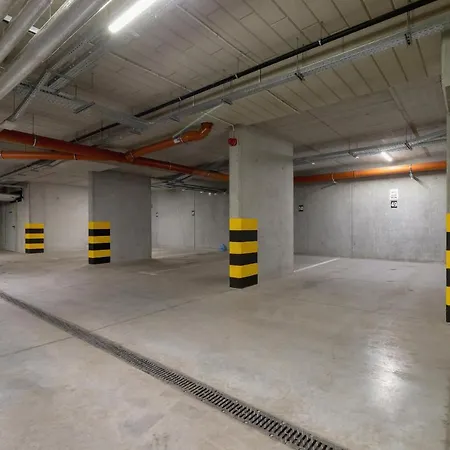 شقة Tauron Arena Premium With Underground & Outdoor Parking By Renters Prestige *