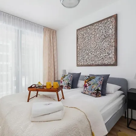 Apartman Tauron Arena Premium With Underground & Outdoor Parking By Renters Prestige