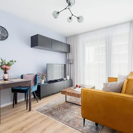 Apartman Tauron Arena Premium With Underground & Outdoor Parking By Renters Prestige