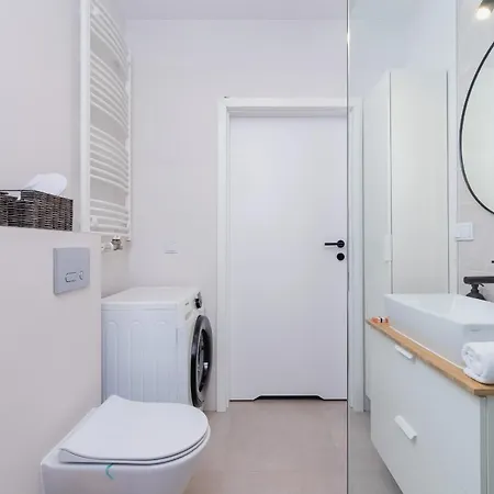 Tauron Arena Premium With Underground & Outdoor Parking By Renters Prestige Апартаменты Краков